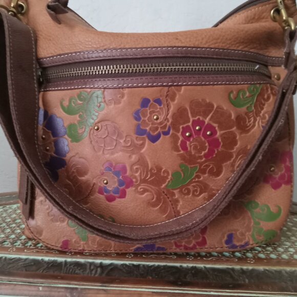 LARGE  FOSSIL CROSSBODY HANDBAG (EXCELLENT CONDITION) - Picture 1 of 5